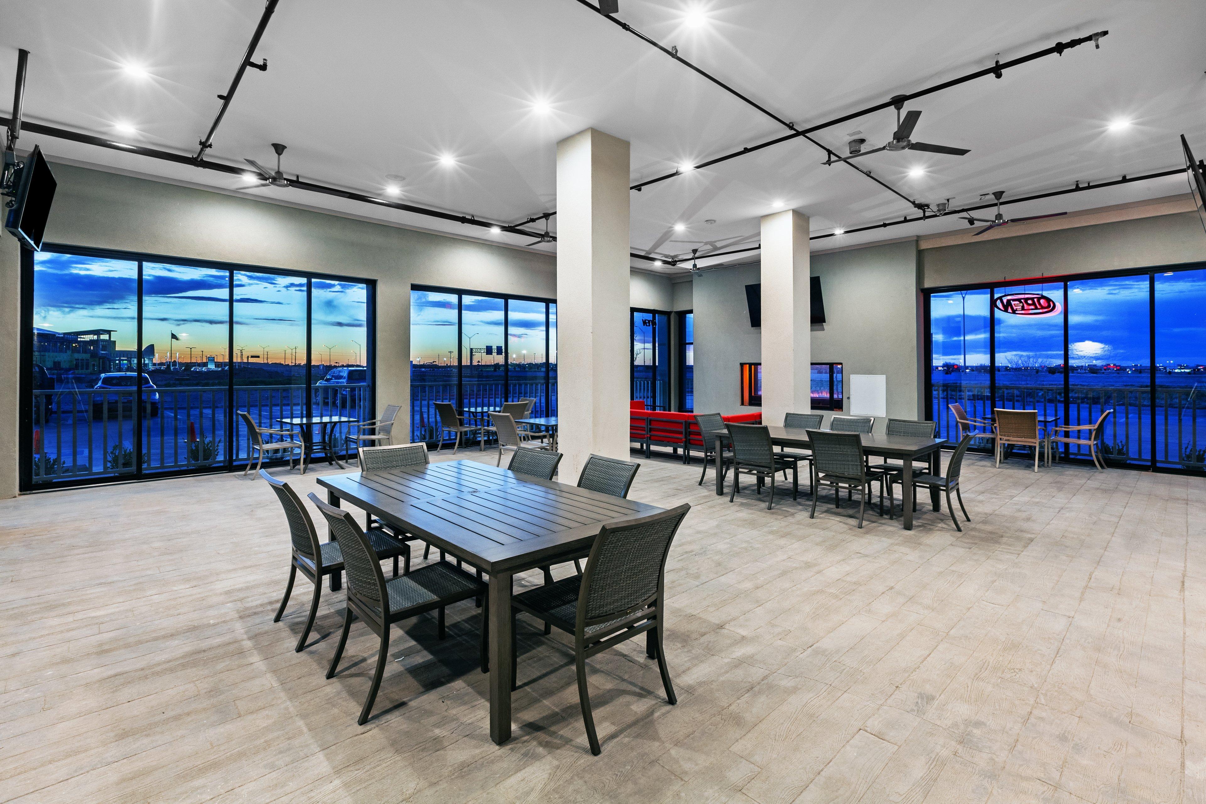 Holiday Inn Lubbock South By Ihg Zewnętrze zdjęcie